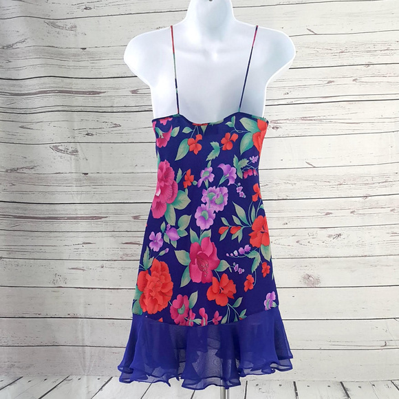 Victoria's Secret vintage blue floral nightgown - Picture 4 of 5